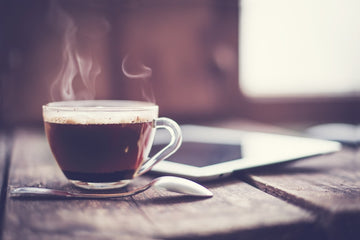 Beber café pode inibir o sono? Saiba os benefícios e como consumir a bebida!